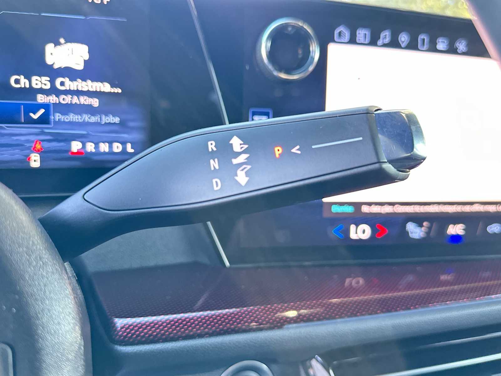 Thumbnail: 2025 Chevrolet Traverse - 21