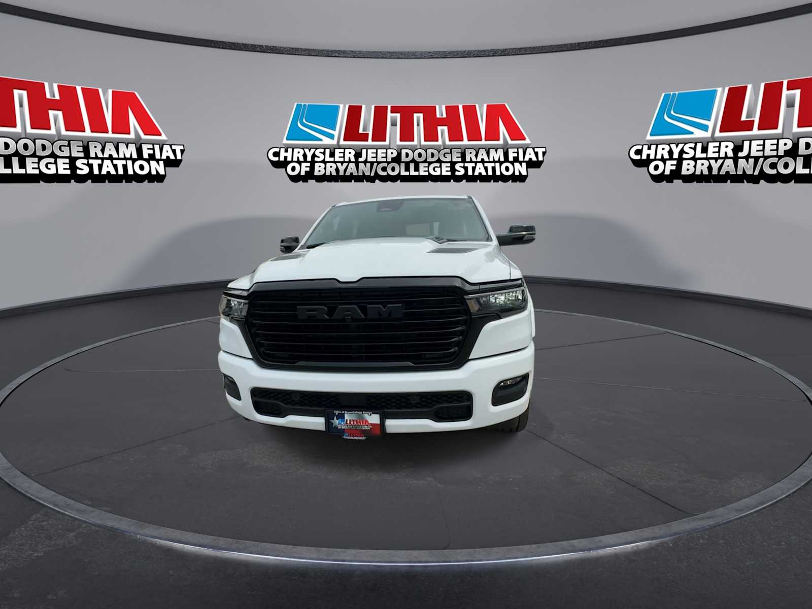 New 2026 Ram 1500 LARAMIE CREW CAB 4X4 Pickup