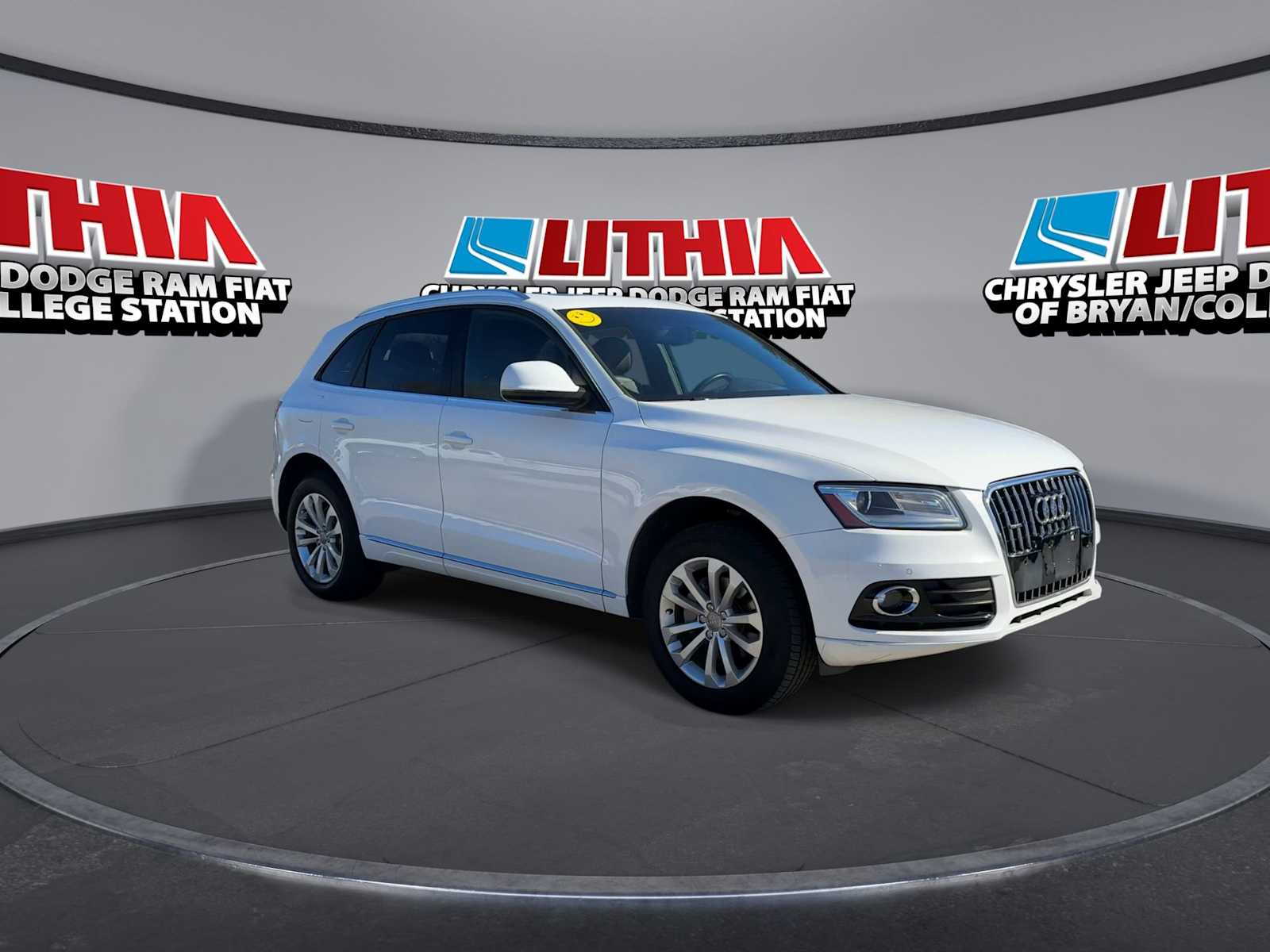 Thumbnail: 2013 Audi Q5 - 2