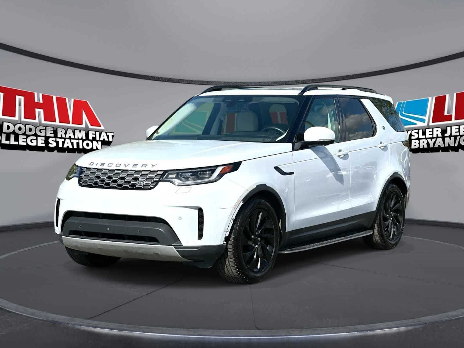 Thumbnail: 2023 Land Rover Discovery - 1