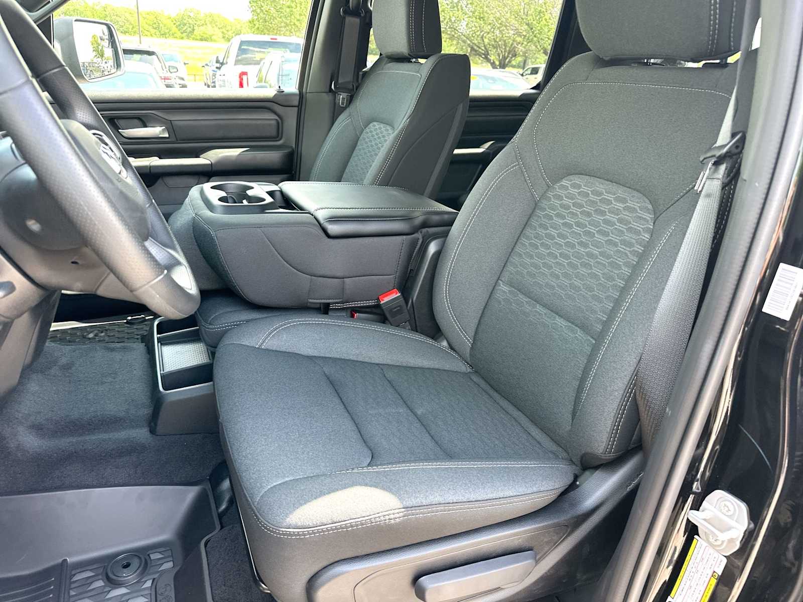 Thumbnail: 2026 RAM 1500 - 17