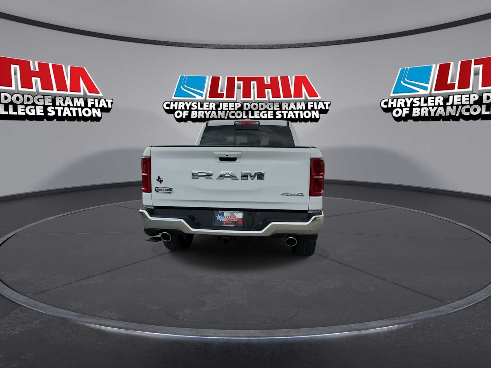 Thumbnail: 2026 RAM 1500 - 7