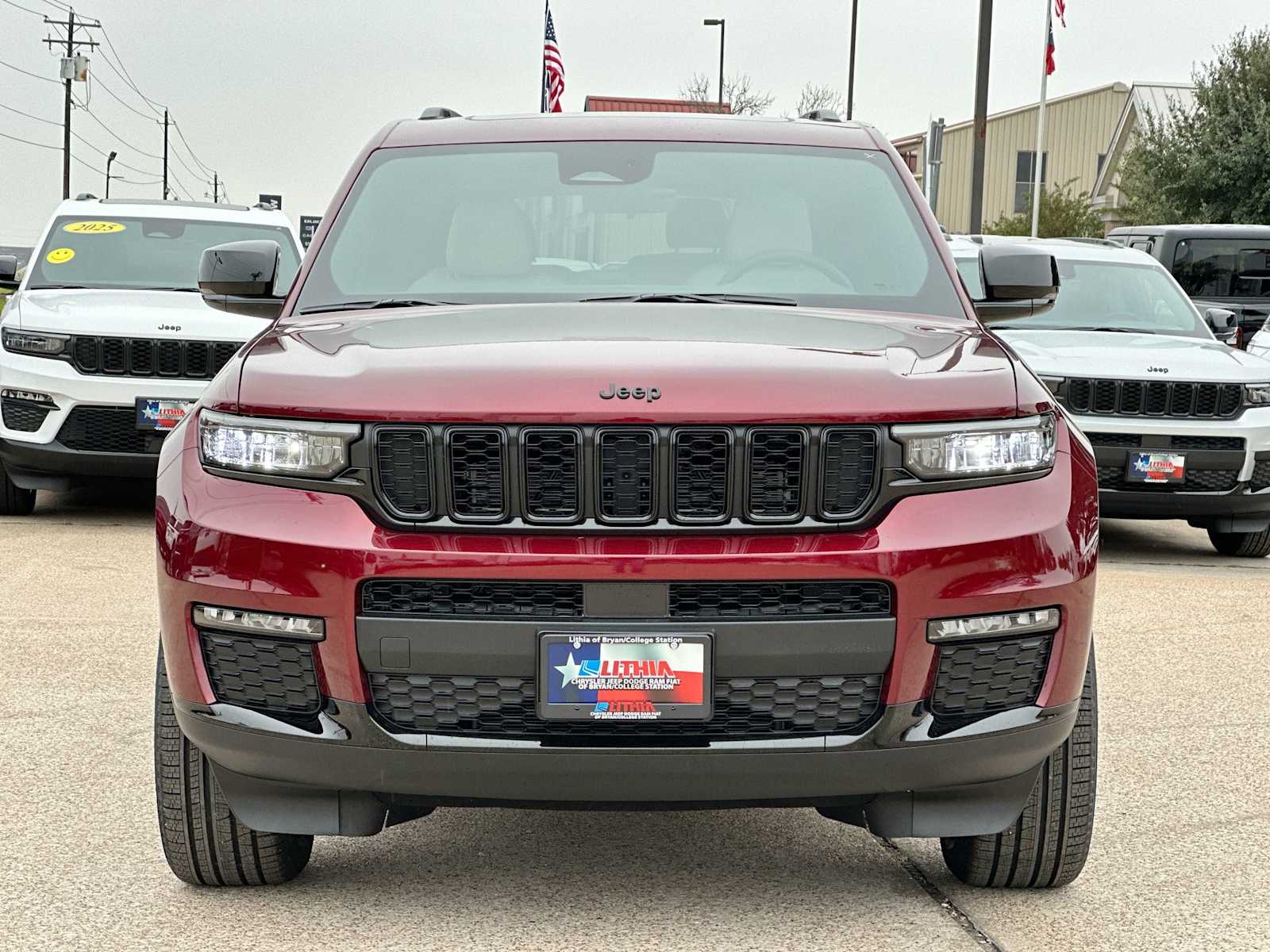 Thumbnail: 2025 Jeep Grand Cherokee - 10