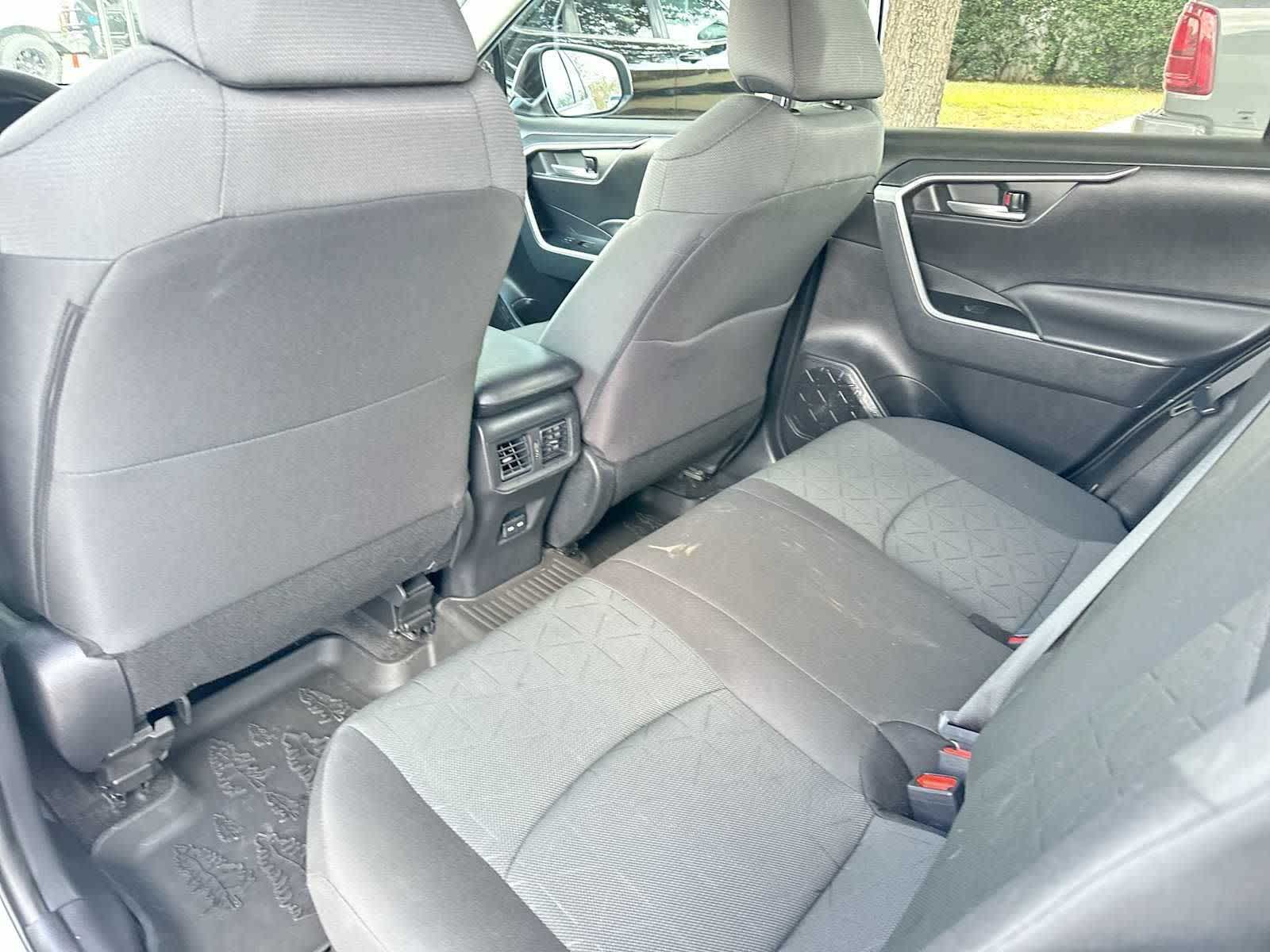 Thumbnail: 2023 Toyota RAV4 - 24