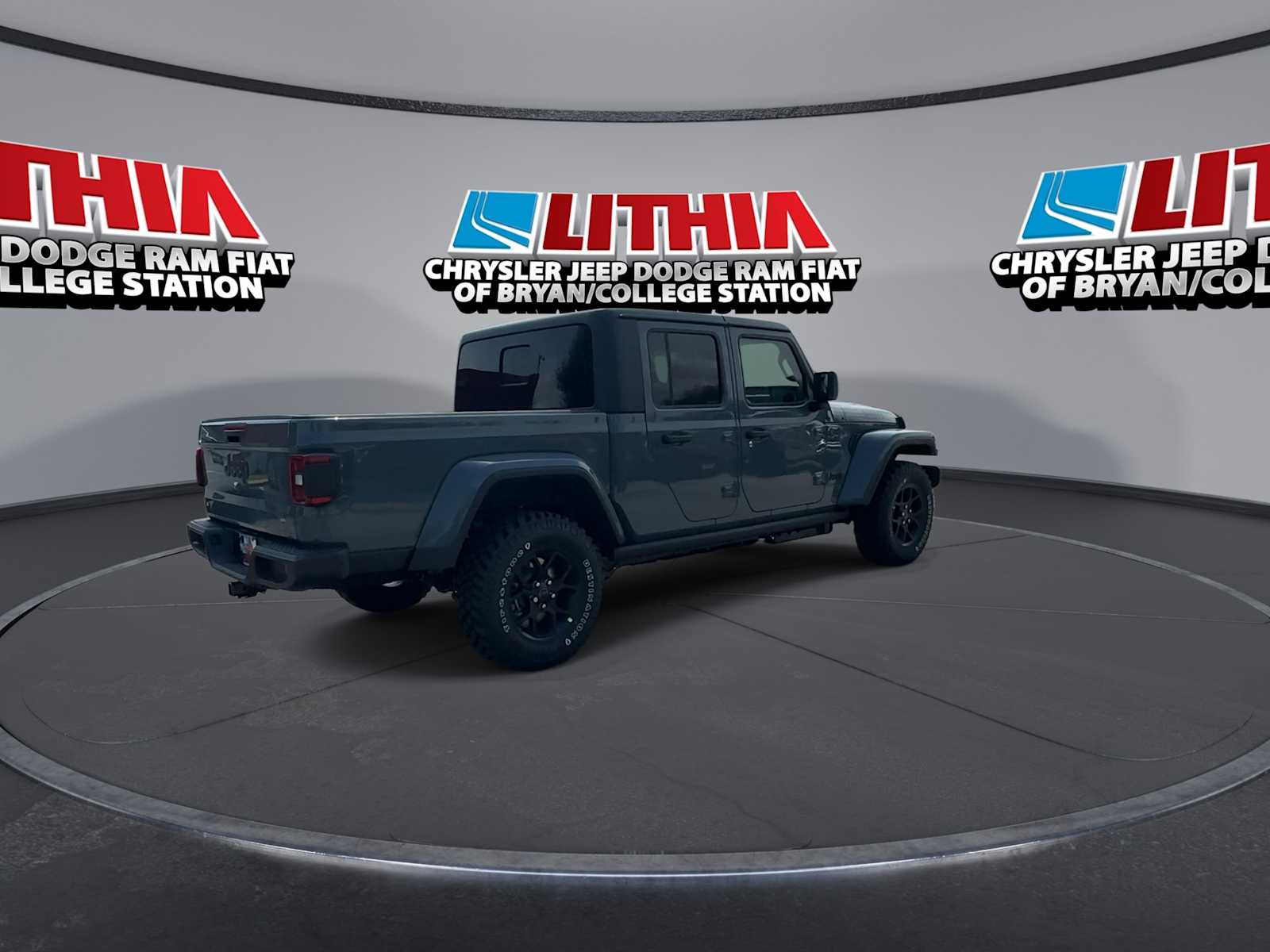 Thumbnail: 2026 Jeep Gladiator - 5