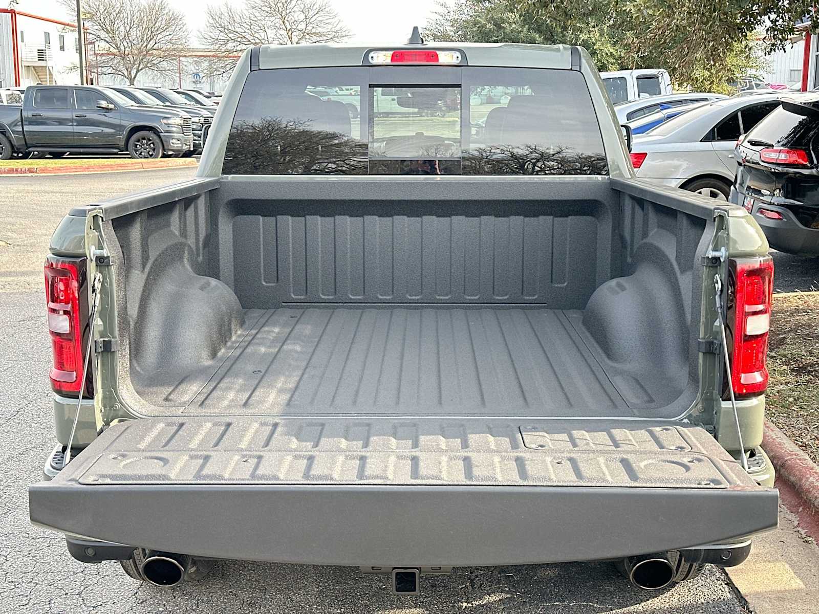 Thumbnail: 2026 RAM 1500 - 28