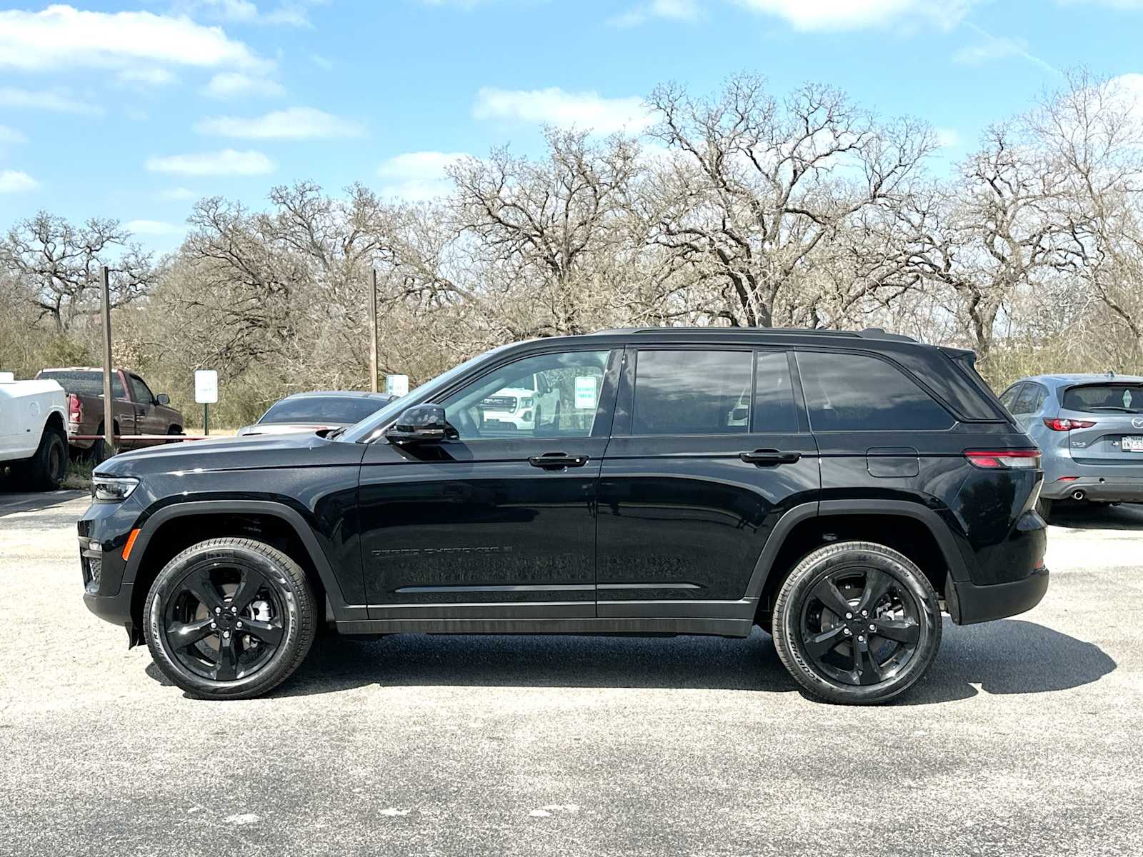 Thumbnail: 2025 Jeep Grand Cherokee - 12