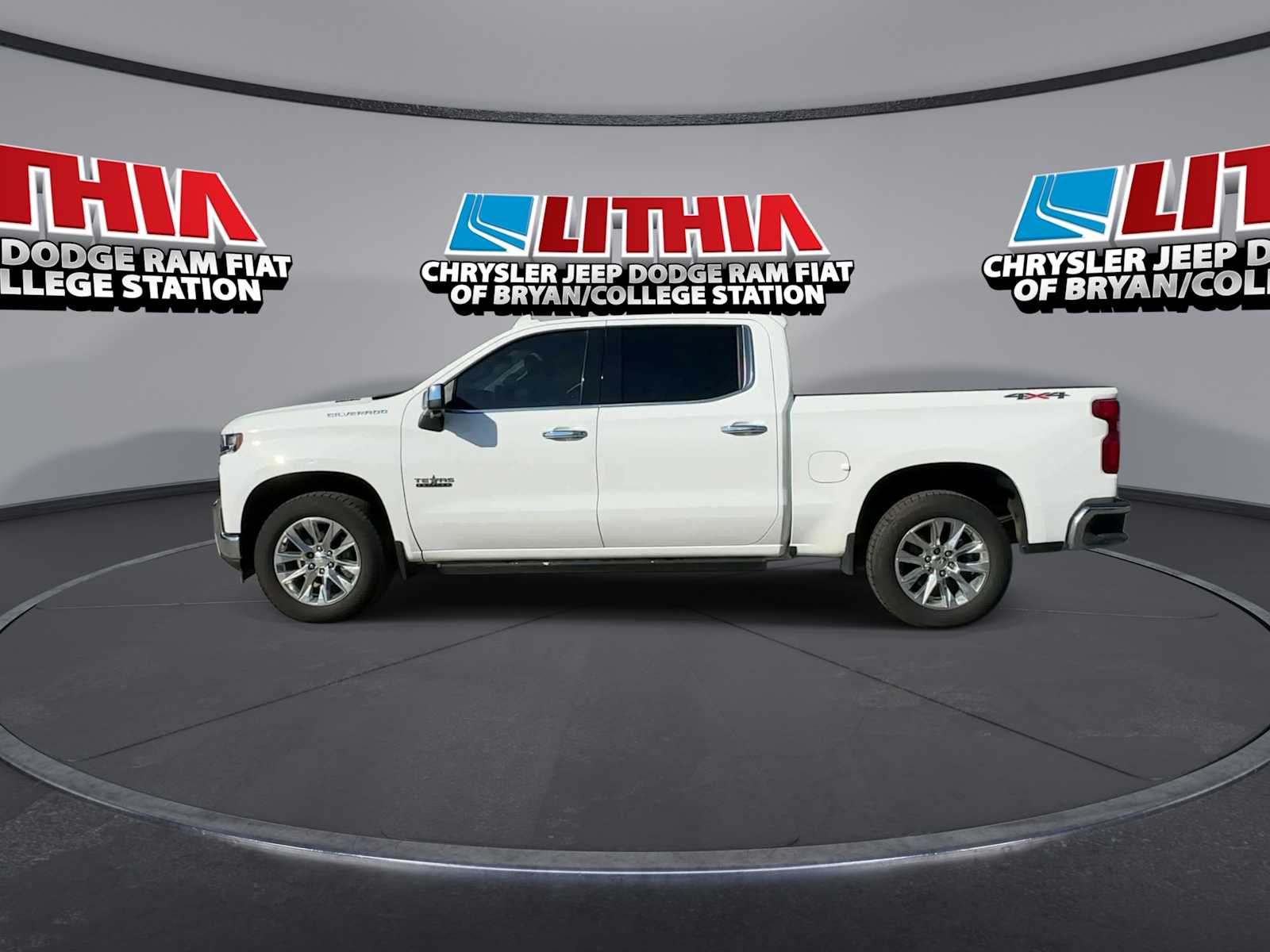 Thumbnail: 2021 Chevrolet Silverado 1500 - 5