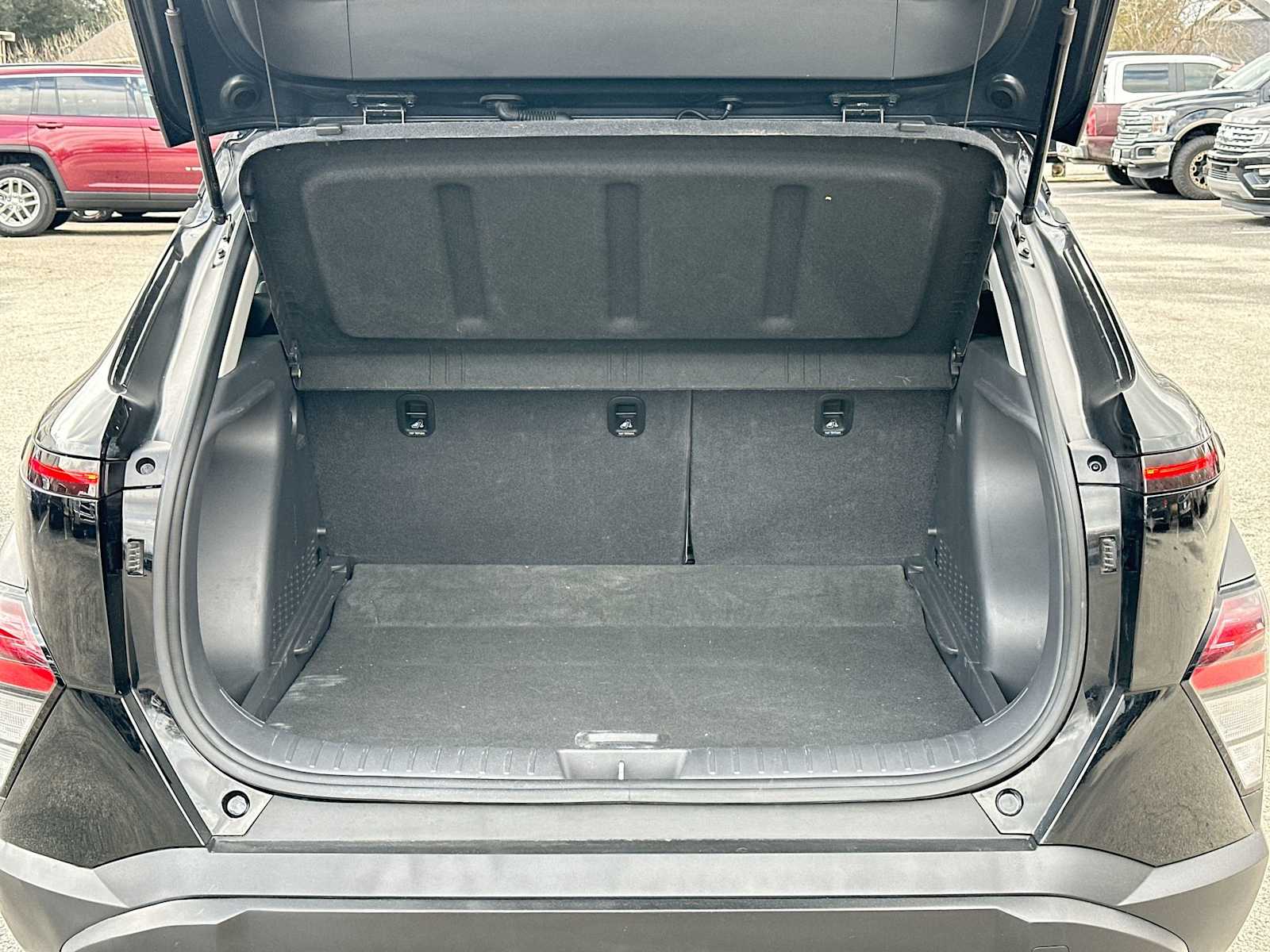 Thumbnail: 2025 Hyundai Kona - 28