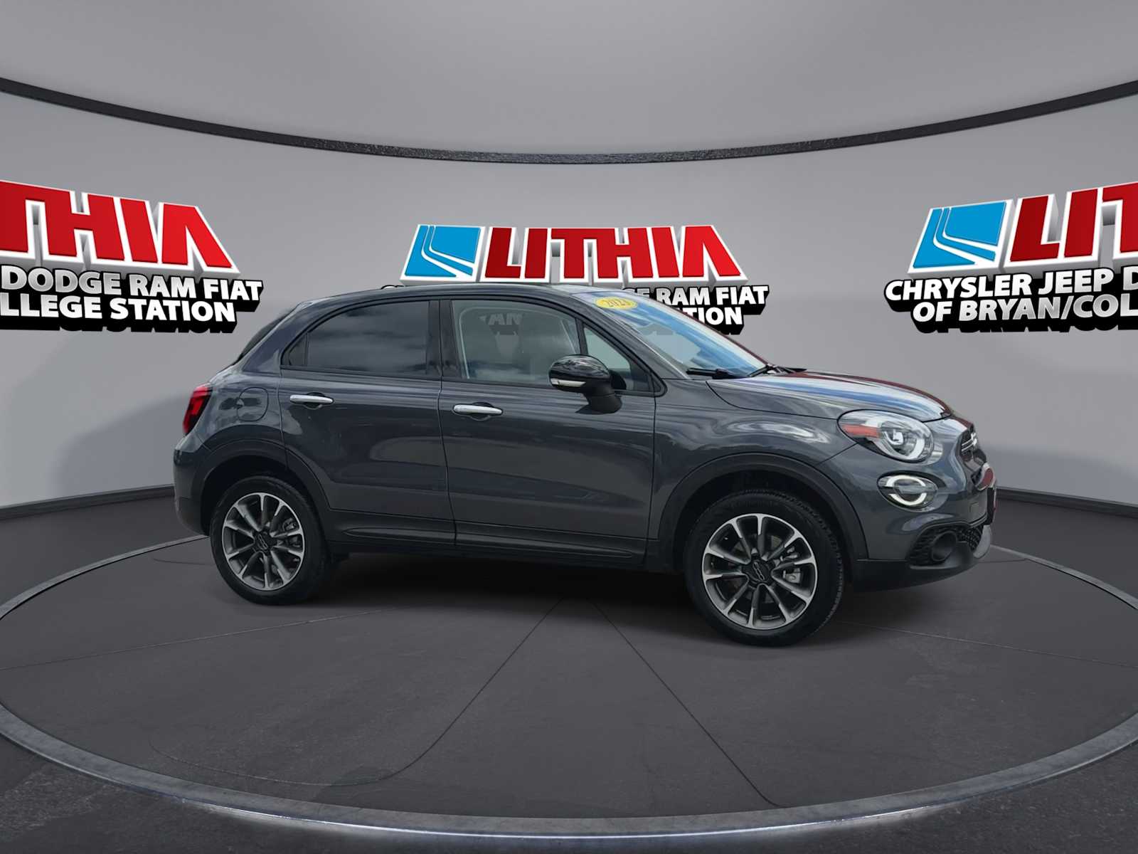 Thumbnail: 2023 Fiat 500X - 9
