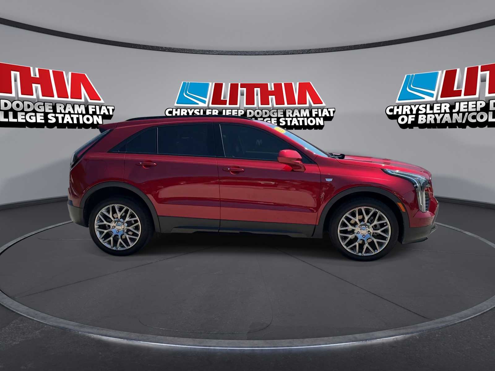 Thumbnail: 2020 Cadillac XT4 - 9