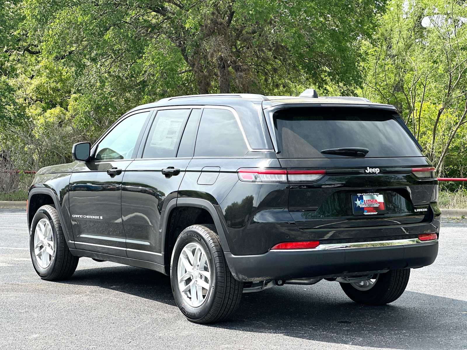 Thumbnail: 2026 Jeep Grand Cherokee - 13