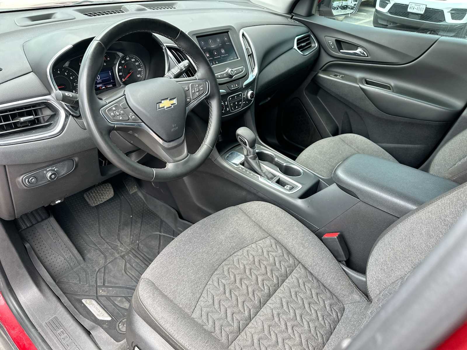 Thumbnail: 2024 Chevrolet Equinox - 18