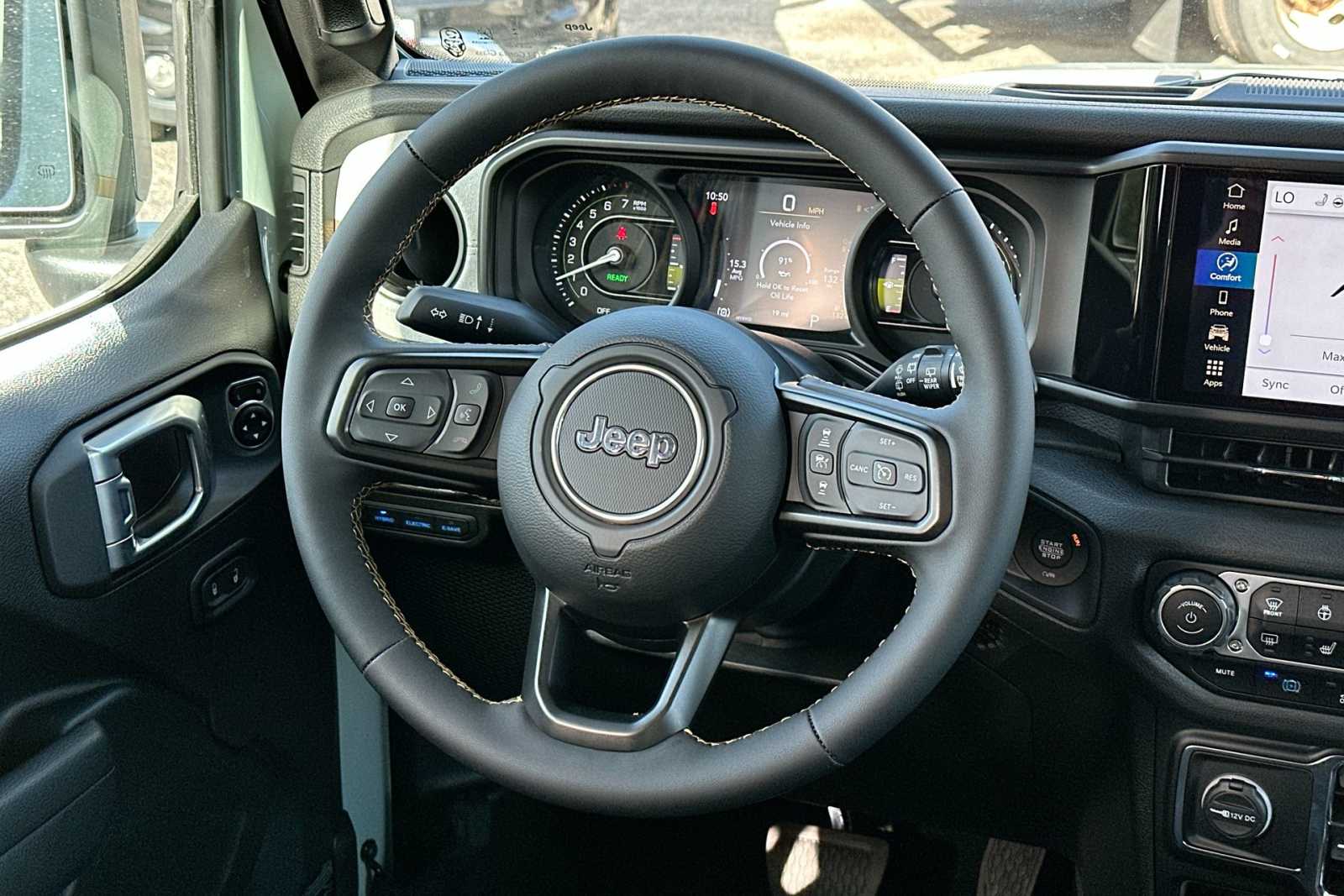 Thumbnail: 2024 Jeep Wrangler - 27