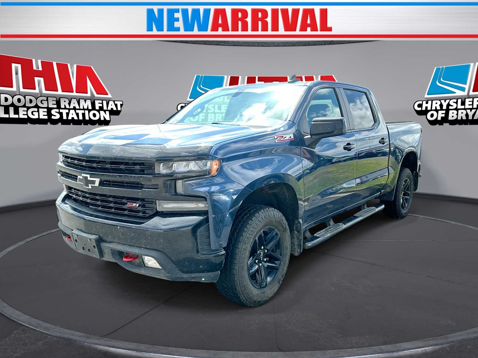 Thumbnail: 2022 Chevrolet Silverado 1500 - 1