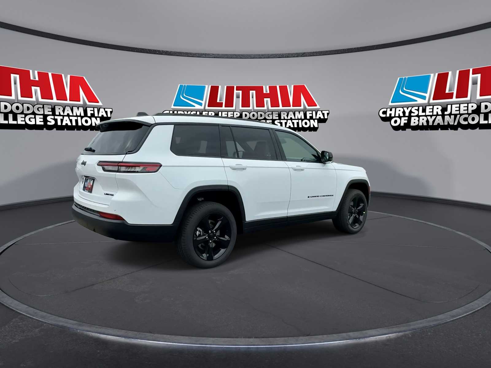 Thumbnail: 2025 Jeep Grand Cherokee - 8