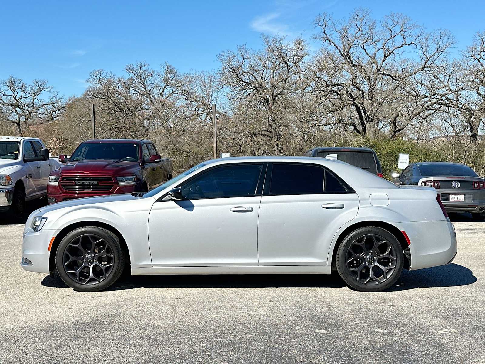 Thumbnail: 2020 Chrysler 300 - 12