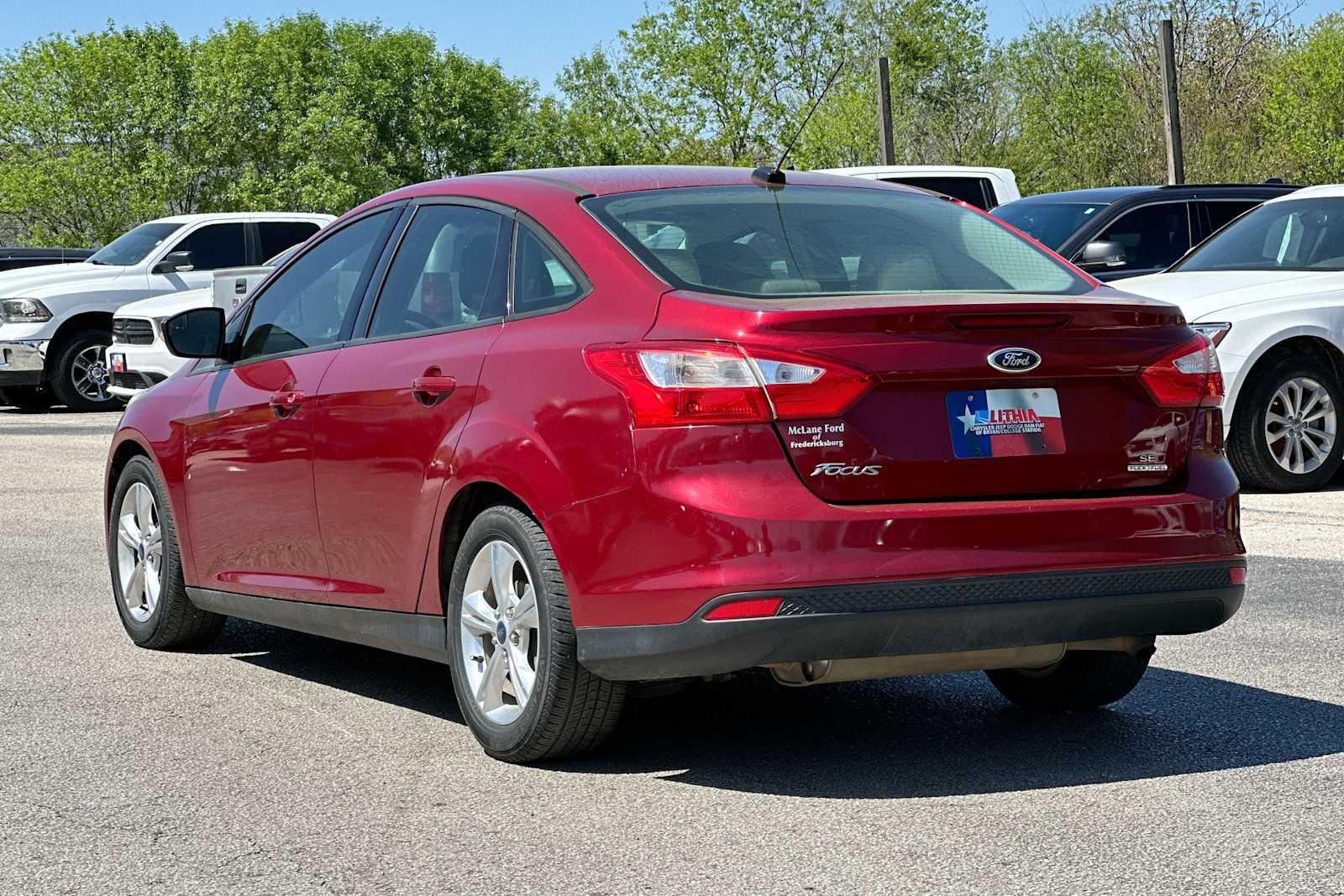 Thumbnail: 2014 Ford Focus - 13