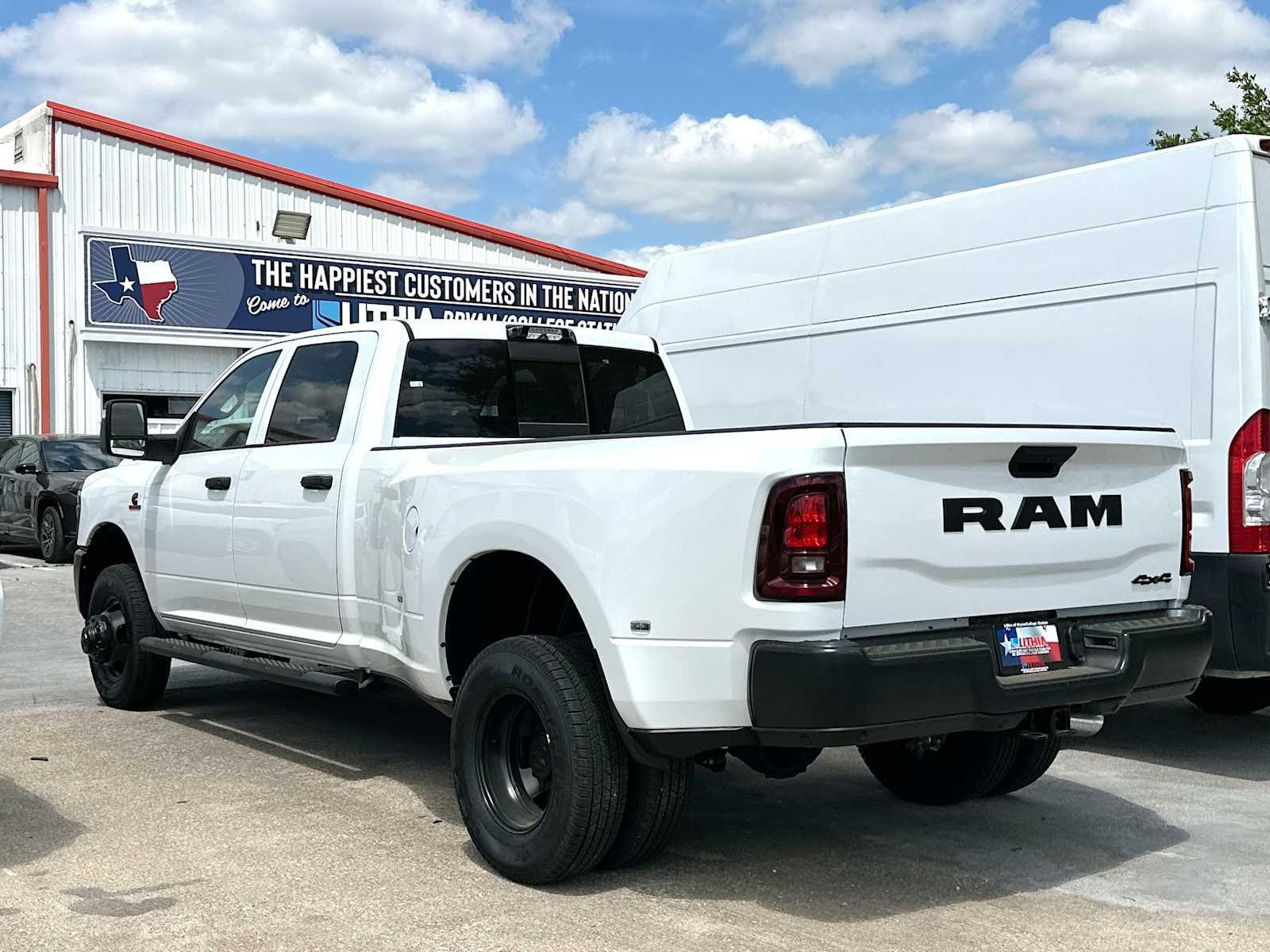 Thumbnail: 2026 RAM 3500 - 3