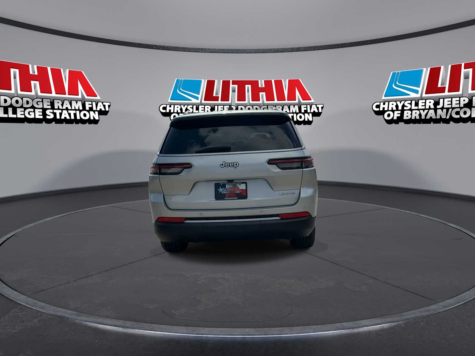 Thumbnail: 2026 Jeep Grand Cherokee - 7