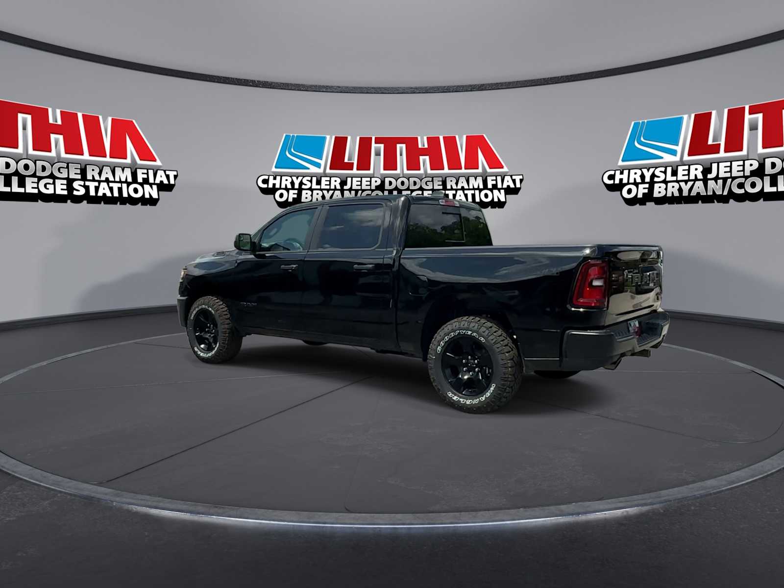 Thumbnail: 2026 RAM 1500 - 6
