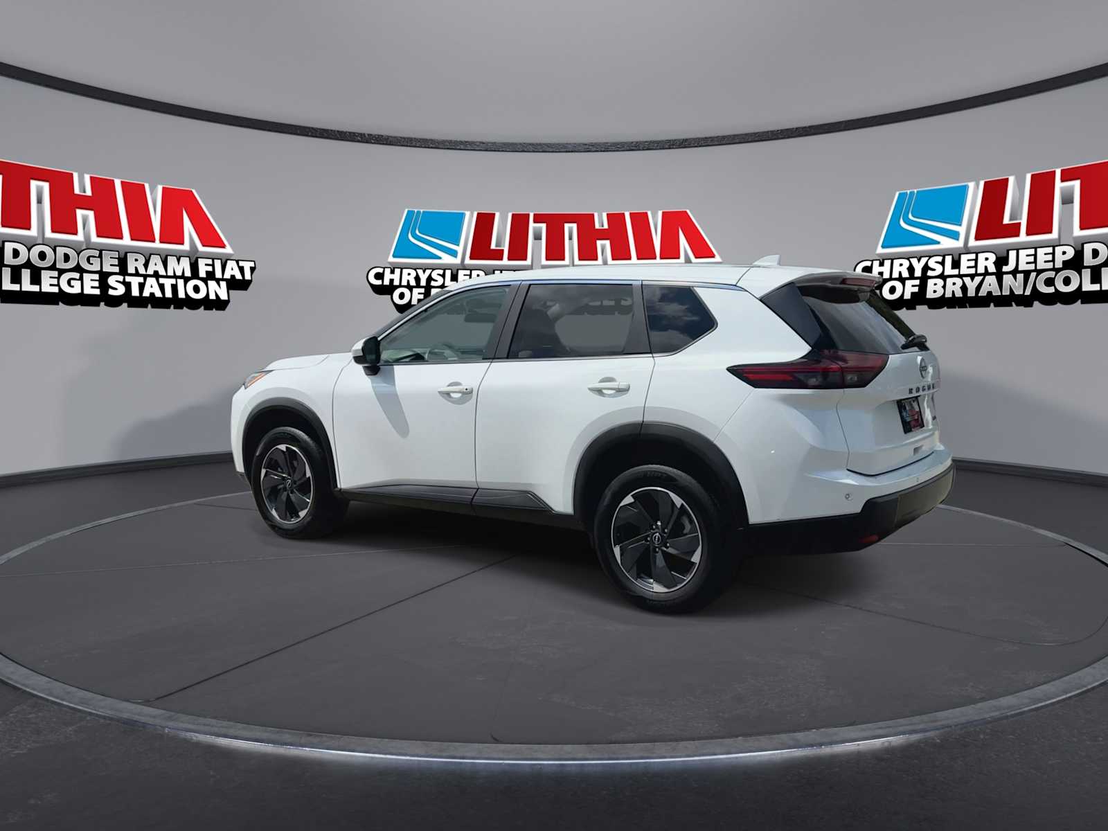 Thumbnail: 2025 Nissan Rogue - 5
