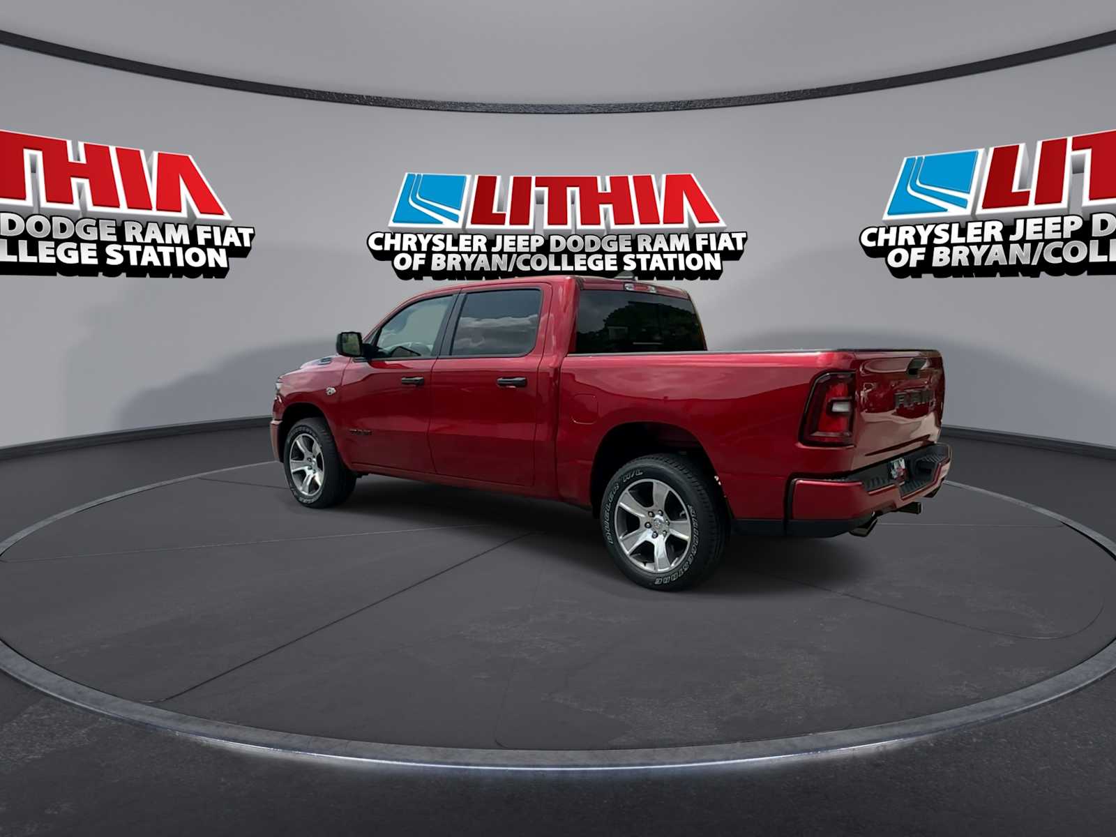 Thumbnail: 2026 RAM 1500 - 6