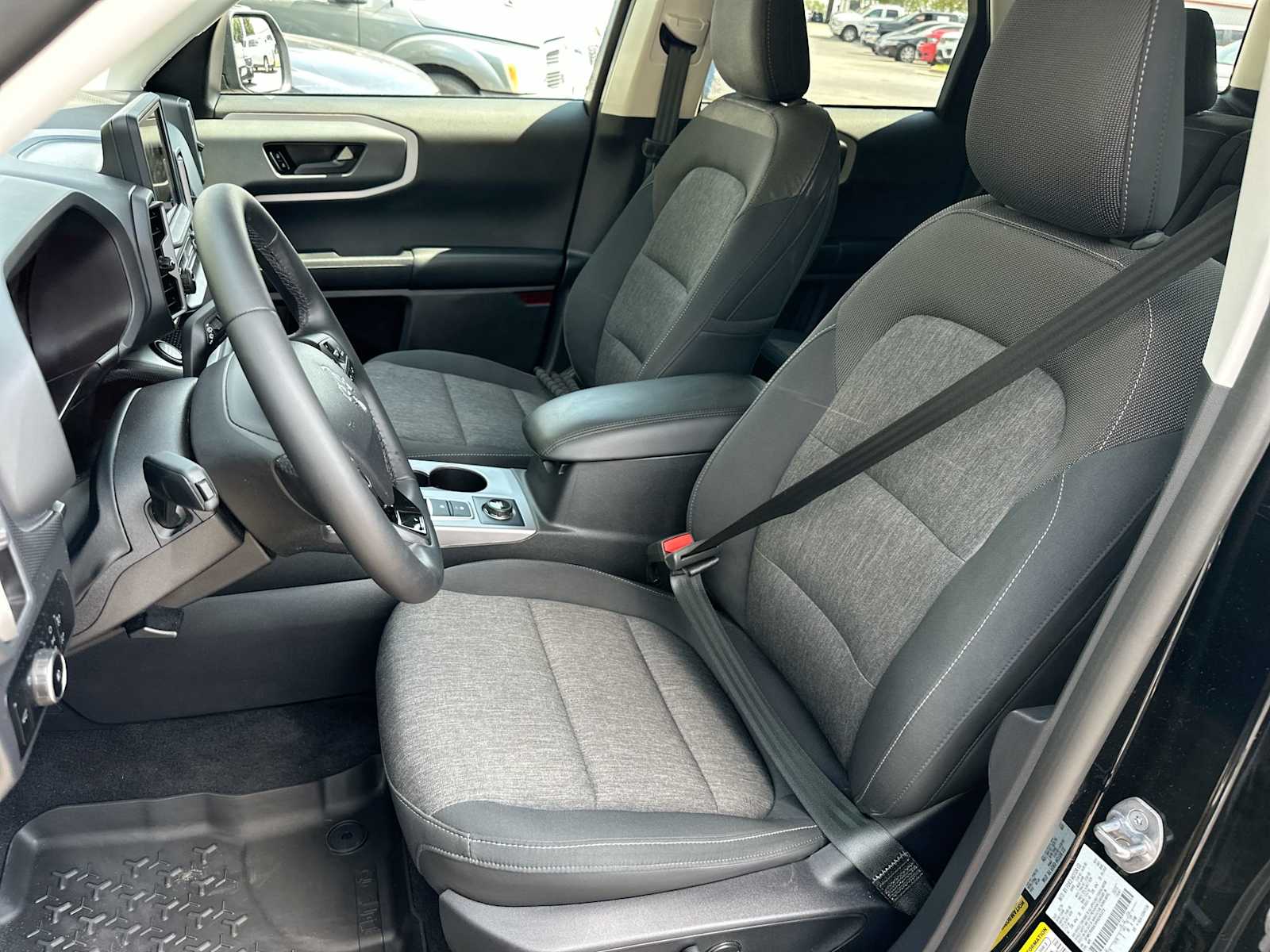 Thumbnail: 2024 Ford Bronco Sport - 17