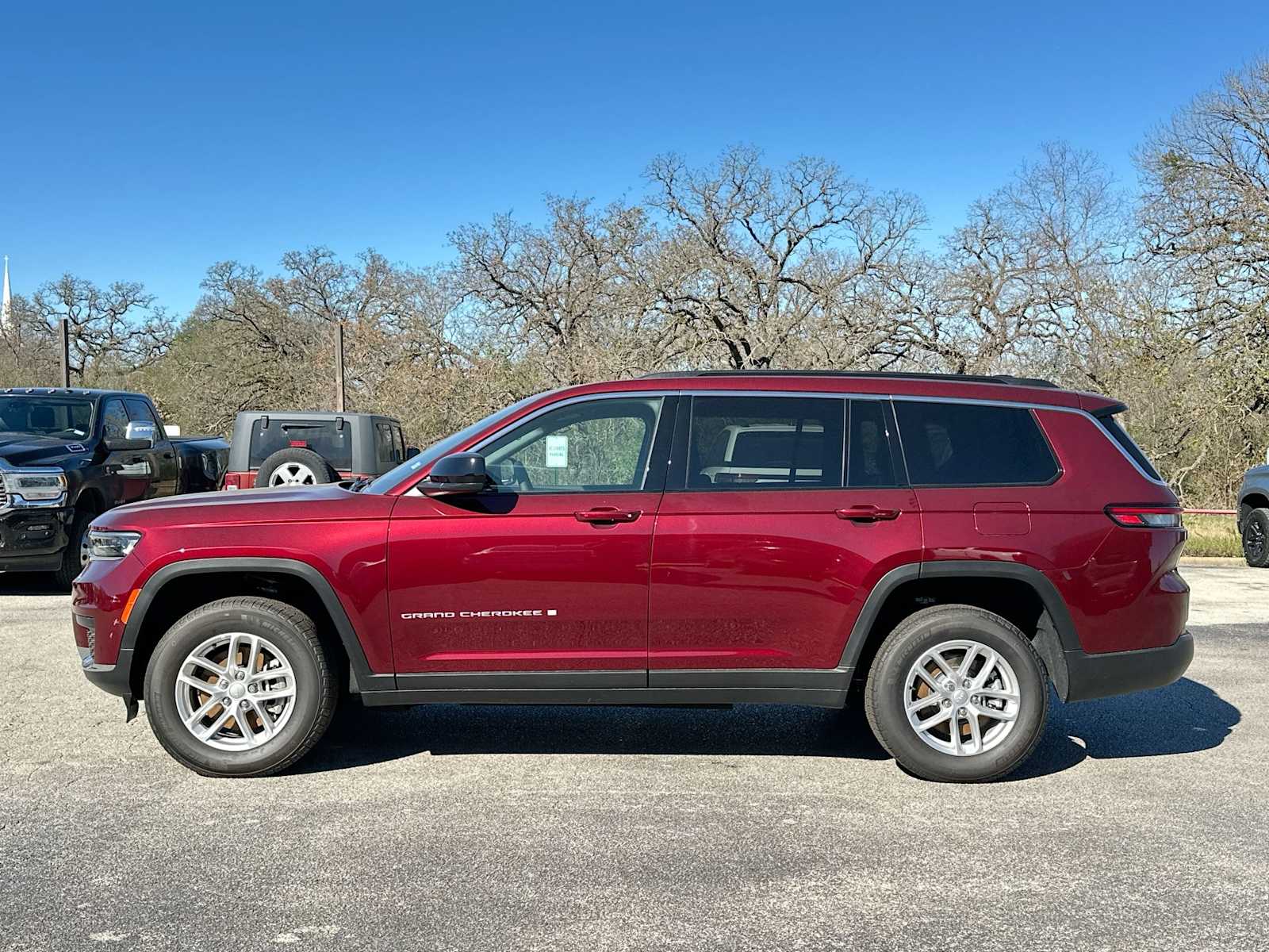 Thumbnail: 2025 Jeep Grand Cherokee L - 12