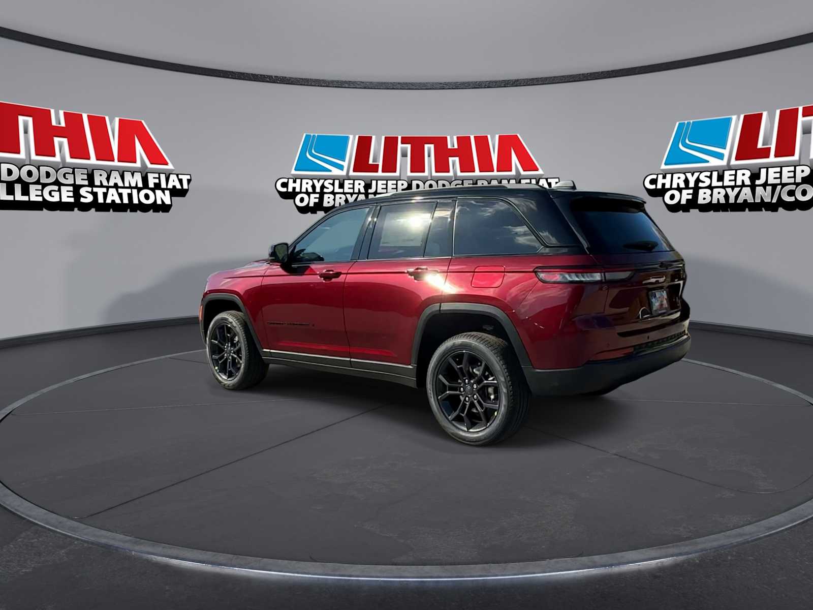 Thumbnail: 2025 Jeep Grand Cherokee - 6