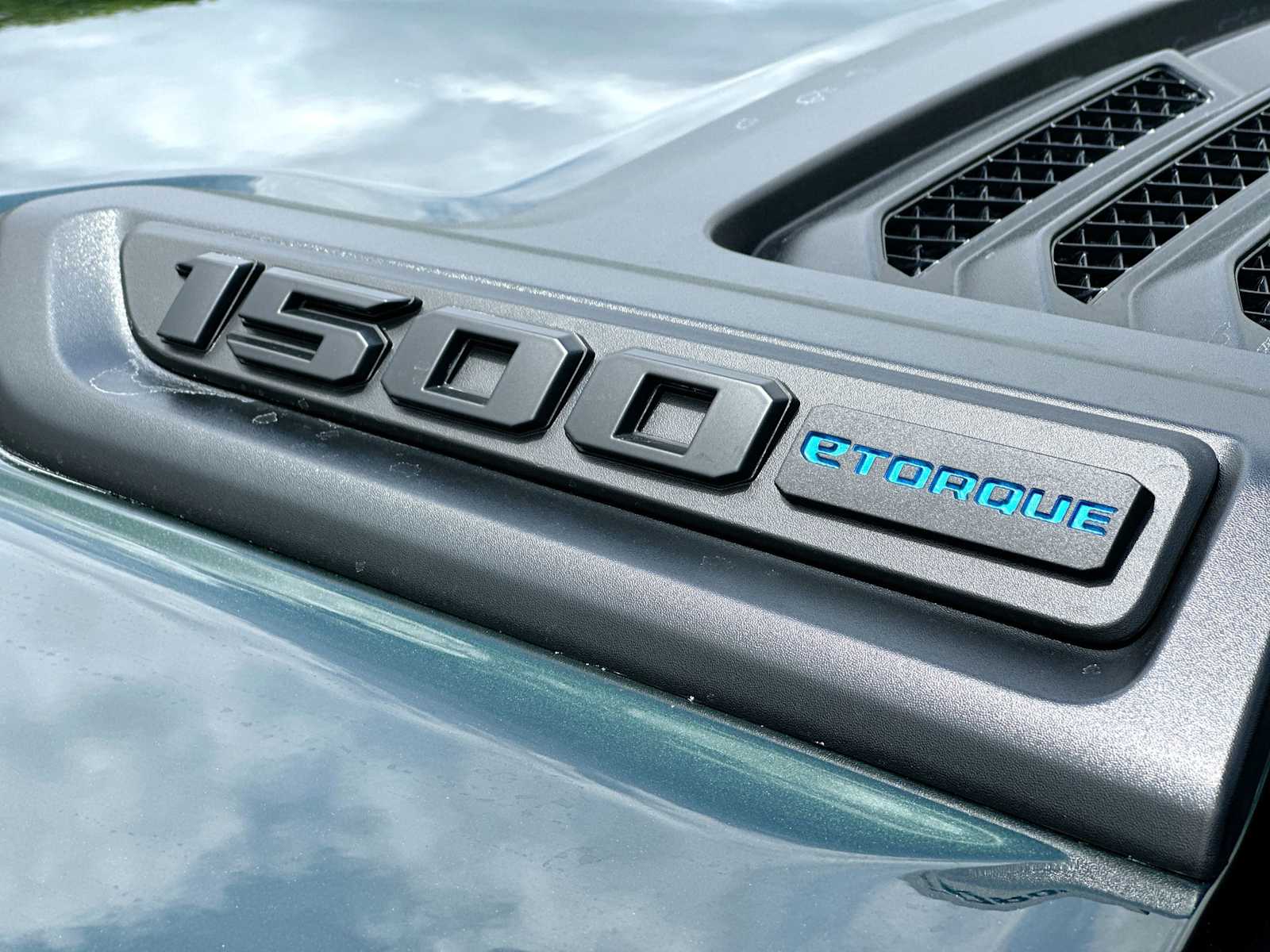 Thumbnail: 2026 RAM 1500 - 15