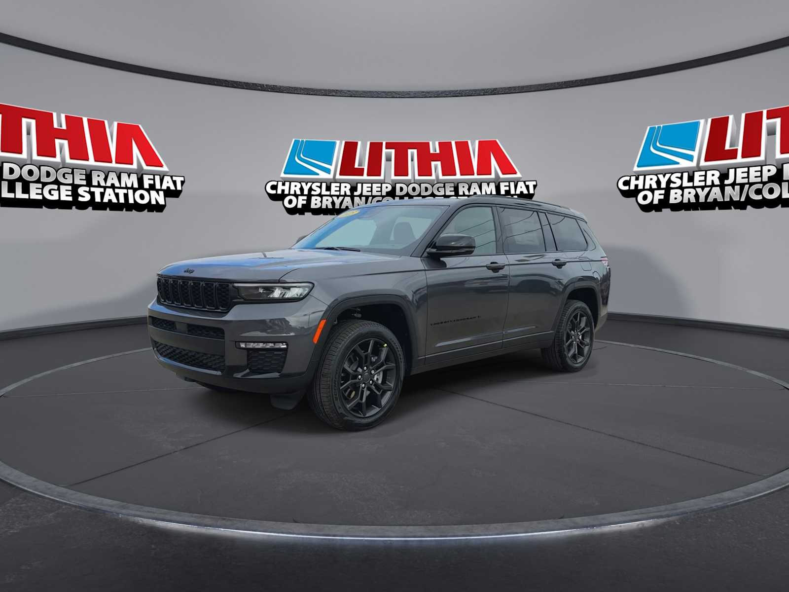 Thumbnail: 2025 Jeep Grand Cherokee - 4