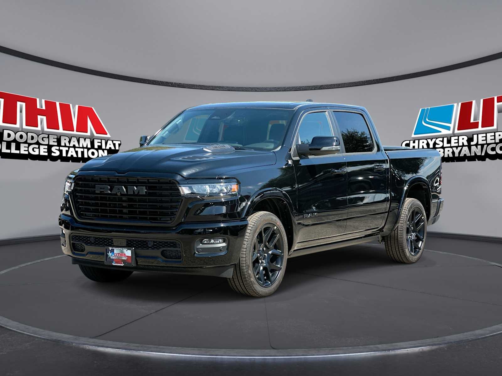 2026 Ram 1500 LARAMIE CREW CAB 4X2 Pickup
