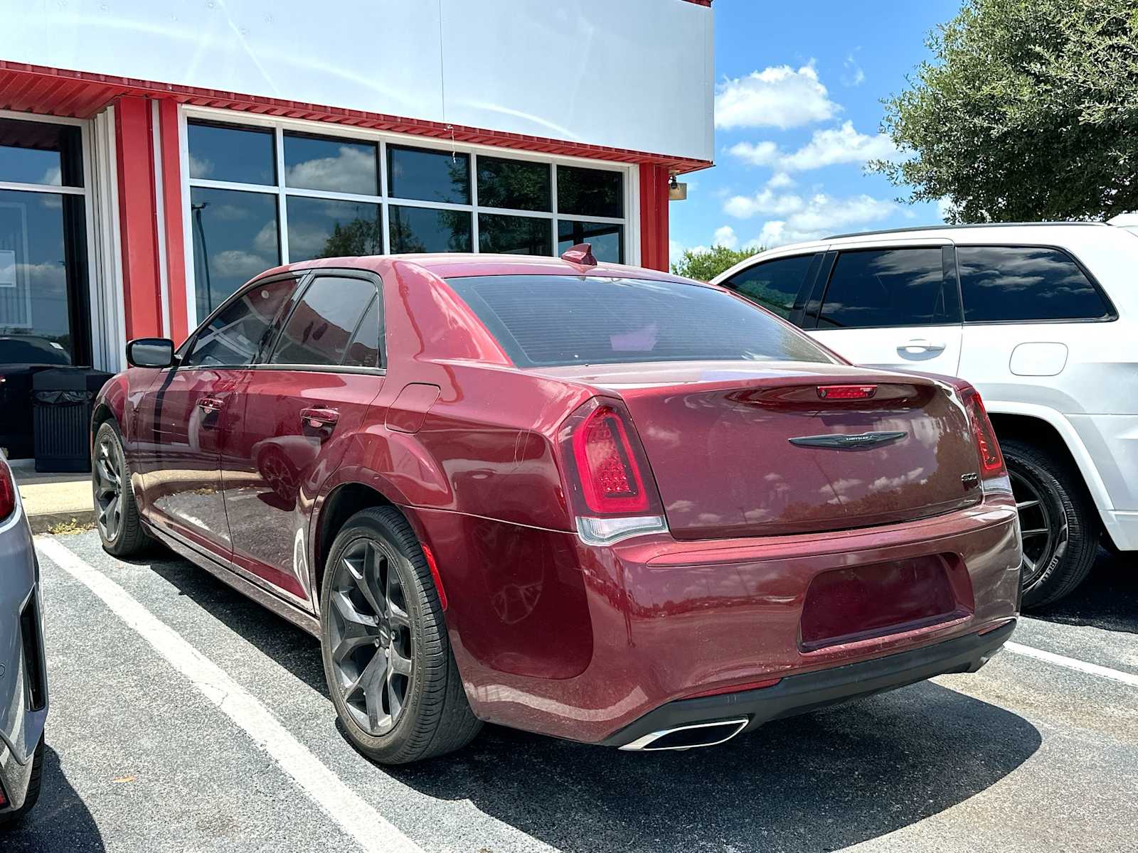 Thumbnail: 2021 Chrysler 300 - 6