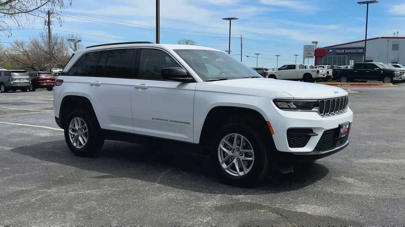 Thumbnail: 2026 Jeep Grand Cherokee - 2