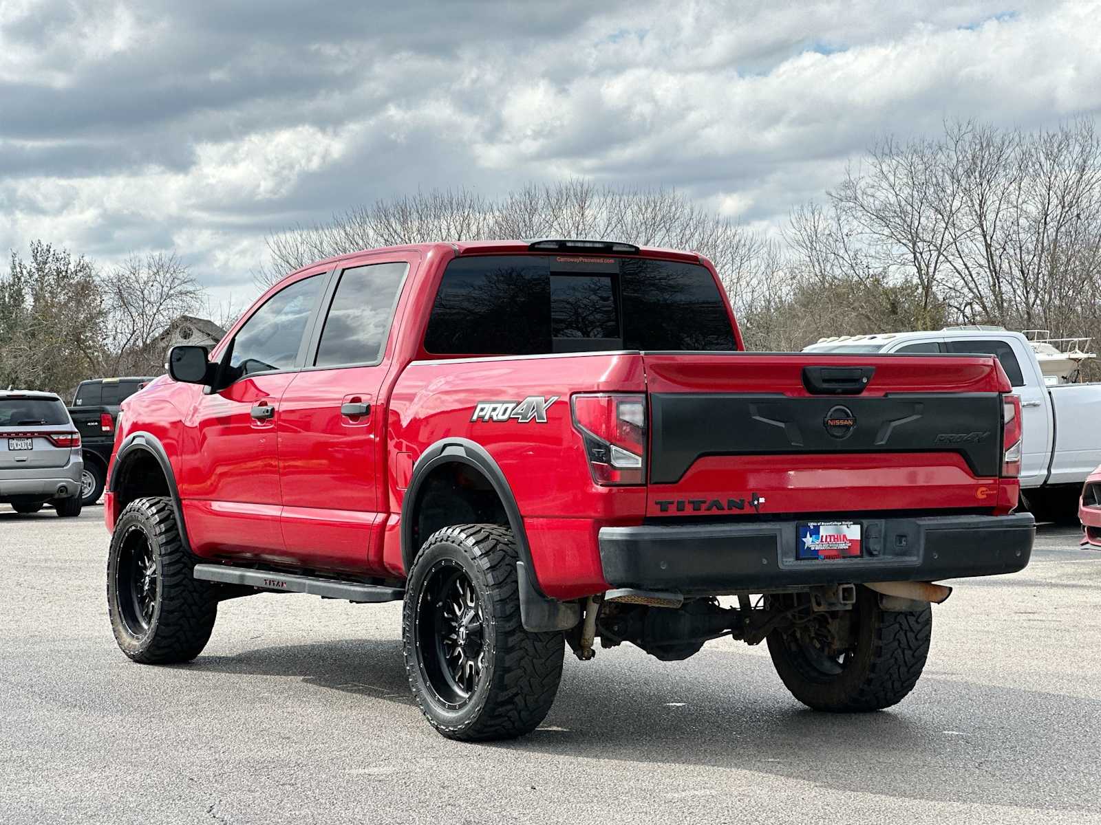 Thumbnail: 2020 Nissan Titan - 13