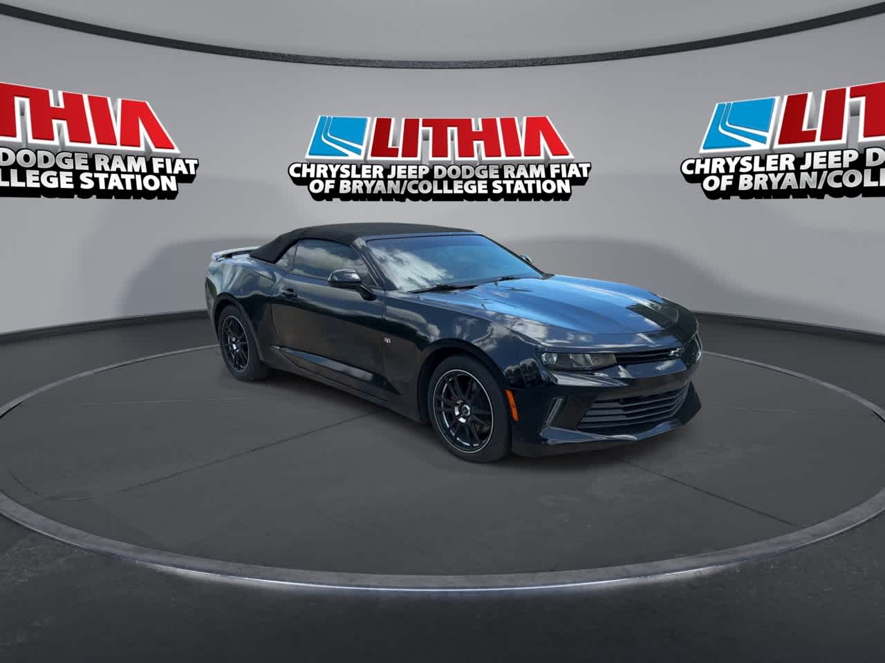 Thumbnail: 2017 Chevrolet Camaro - 2