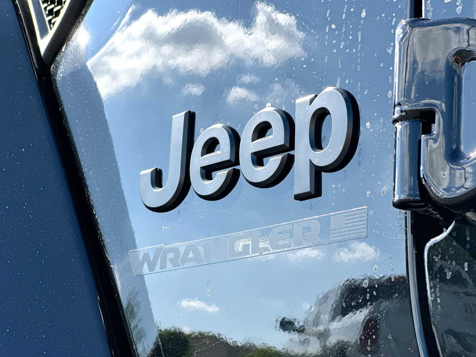 Thumbnail: 2026 Jeep Wrangler - 15