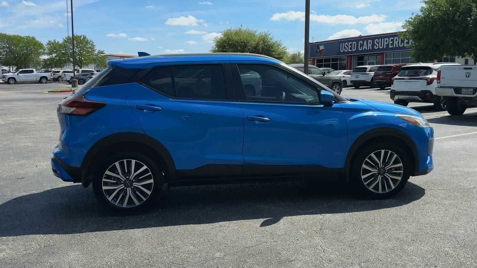 Thumbnail: 2024 Nissan Kicks - 9