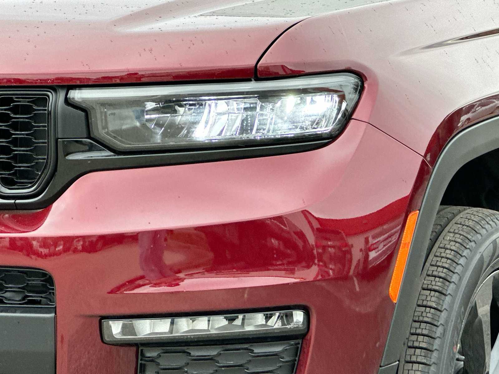 Thumbnail: 2025 Jeep Grand Cherokee - 16