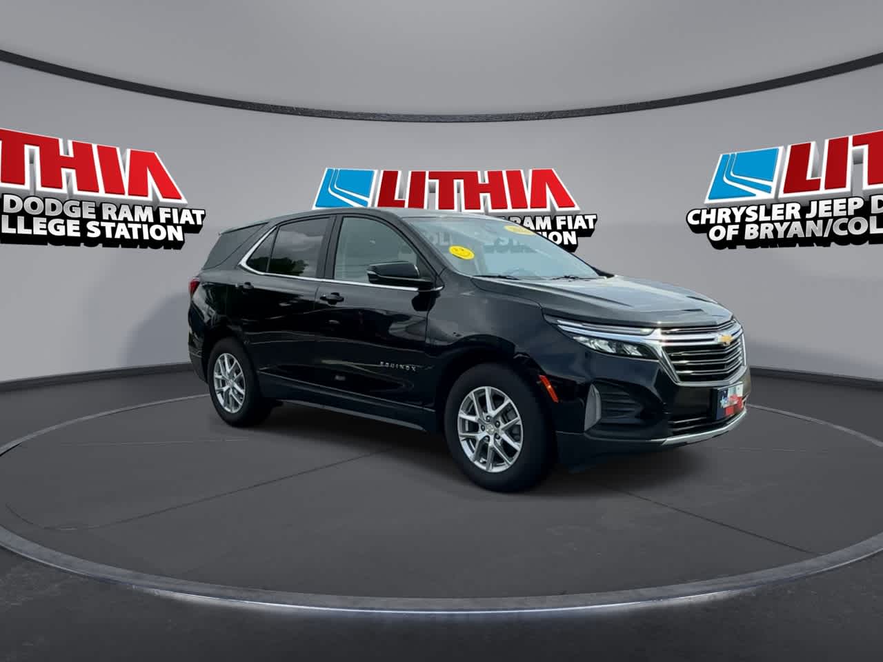 Thumbnail: 2023 Chevrolet Equinox - 2