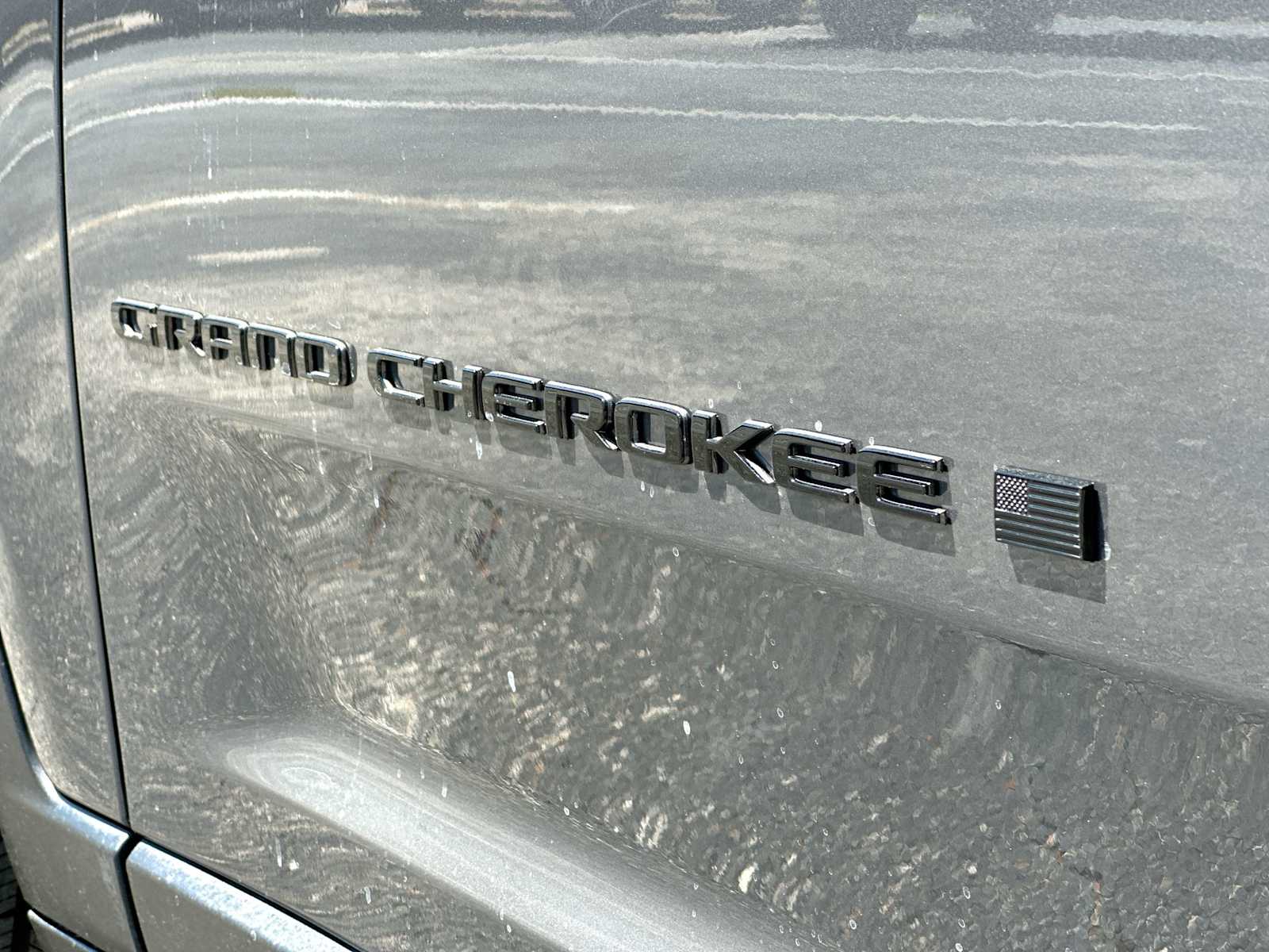 Thumbnail: 2026 Jeep Grand Cherokee - 15