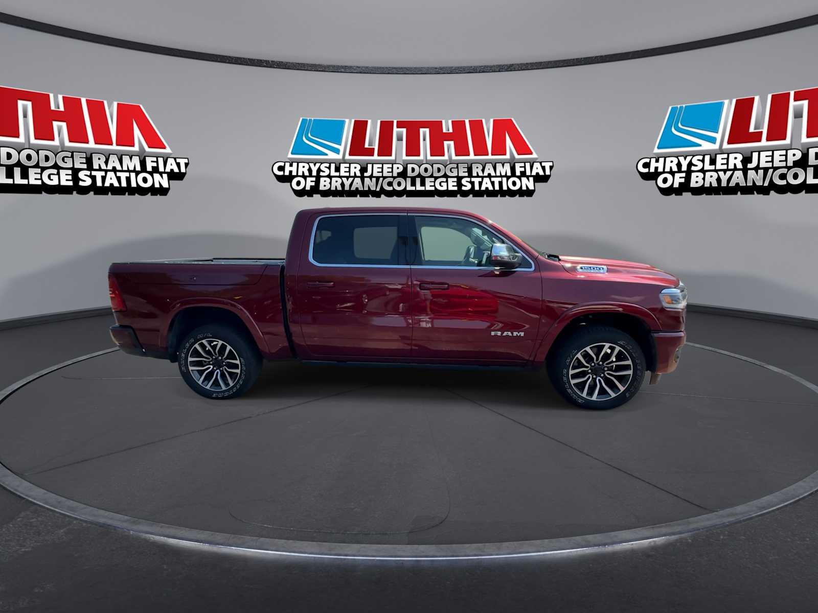 Thumbnail: 2025 RAM 1500 - 9