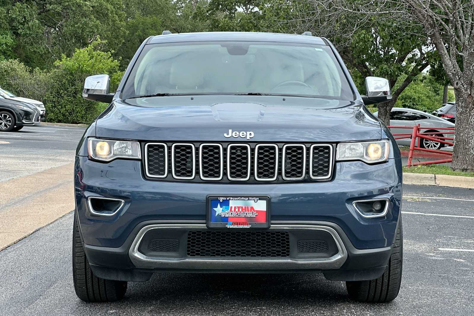 Thumbnail: 2021 Jeep Grand Cherokee - 10