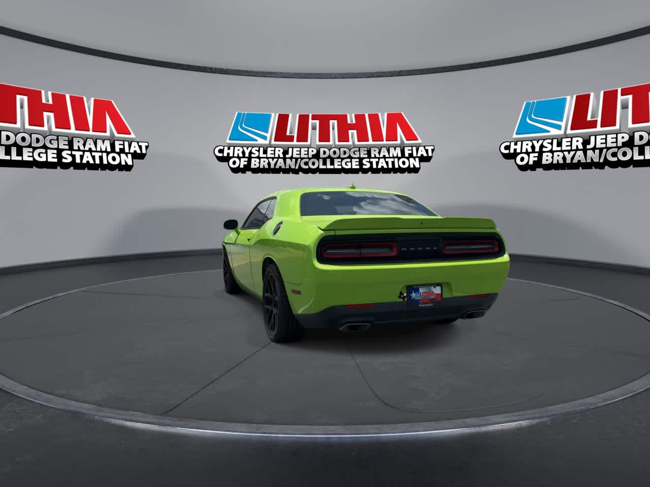 Thumbnail: 2015 Dodge Challenger - 6