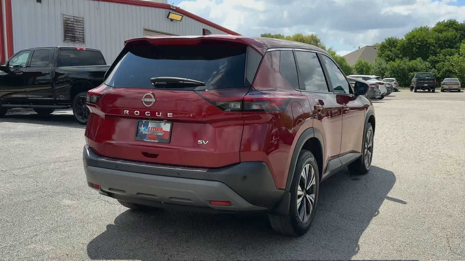 Thumbnail: 2023 Nissan Rogue - 7