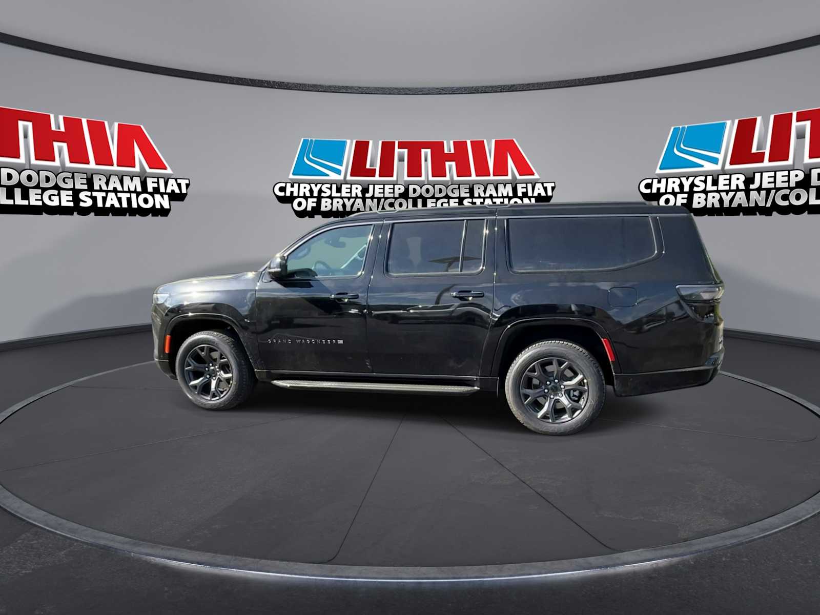 2026 Jeep Grand Wagoneer L Limited Altitude - Photo 6