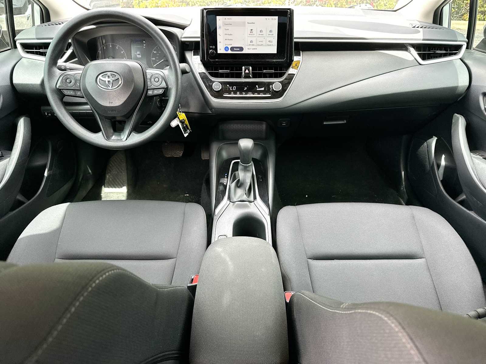 Thumbnail: 2025 Toyota Corolla - 25