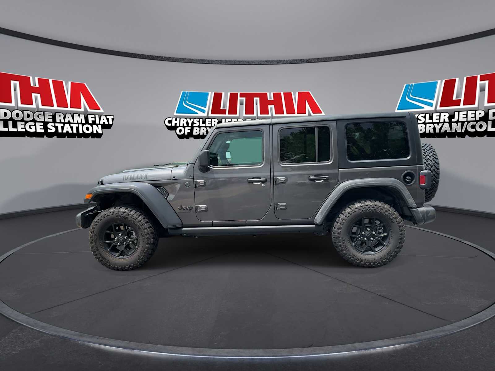 Thumbnail: 2025 Jeep Wrangler - 5