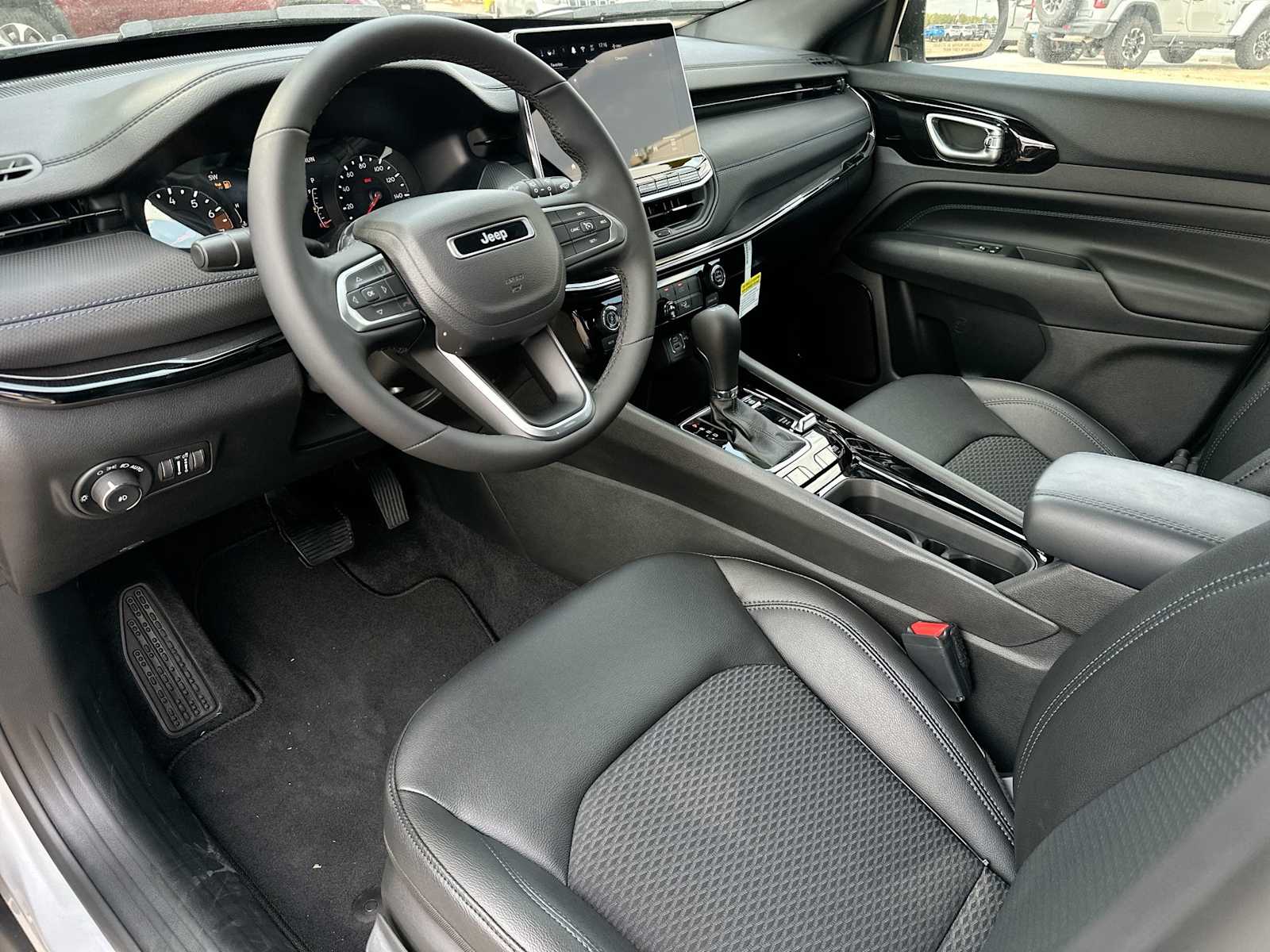 Thumbnail: 2026 Jeep Compass - 18